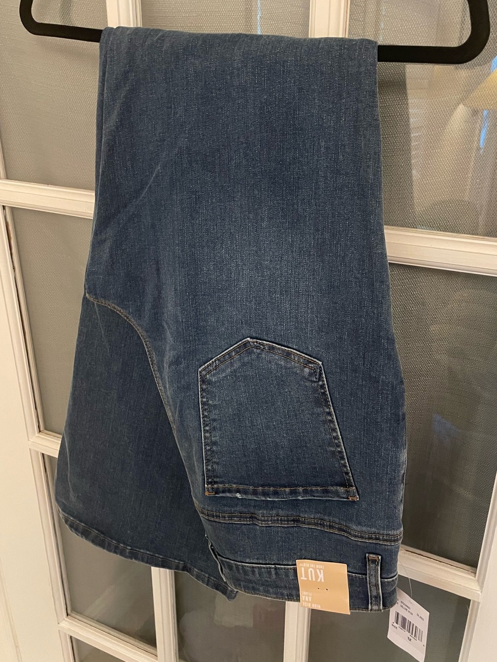 Kut from the Kloth High Rise Yoke front Ana flare Jean sz 12. 33” inseam - Picture 3 of 10